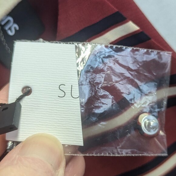 NWT Sugar Lips Cold-Shoulder Dress Size XS Striped - Picture 6 of 15